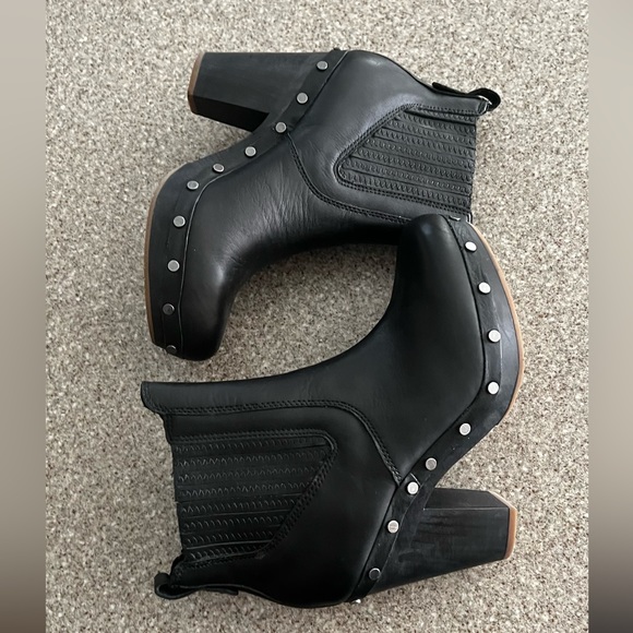 UGG boot size 39 - authentic - Picture 4 of 7